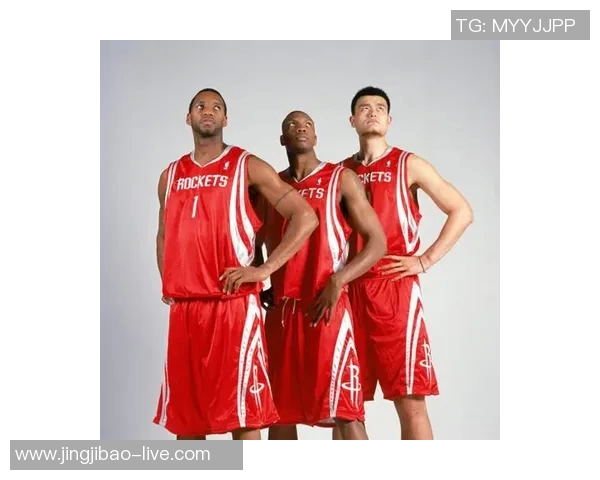 姚明在印度的精彩瞬间展现篮球魅力与文化交融的美丽画面