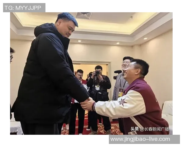 姚明传奇再续明人堂篮球梦携手新一代球员共创辉煌未来