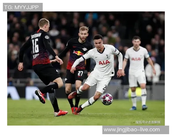 欧冠激战：多特蒙德4-0逆转拜仁全场沸腾赛后深度解析