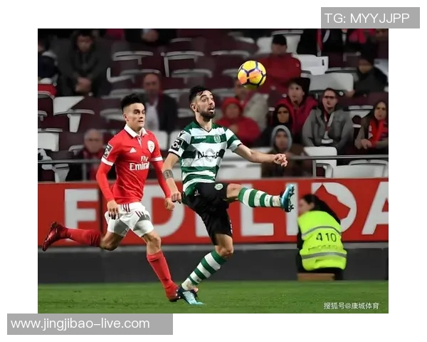 德甲精彩对决里昂大胜本菲卡神扑瞬间引发全场热烈反响