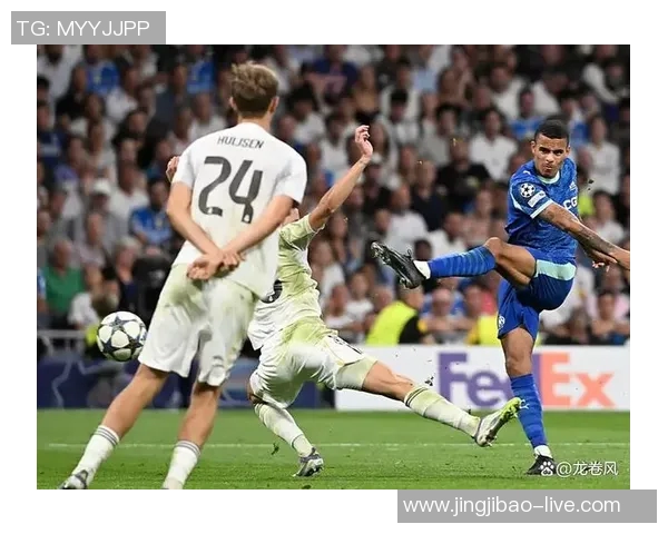 欧冠激战莱比锡与热刺战成平局帽子戏法引发争议判罚引热议