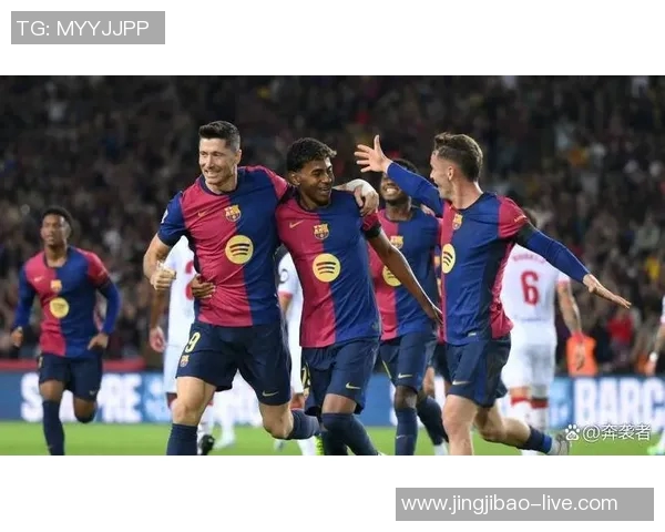 世界杯激战巴黎圣日耳曼与巴萨平局红牌事件引发全场热议与争议