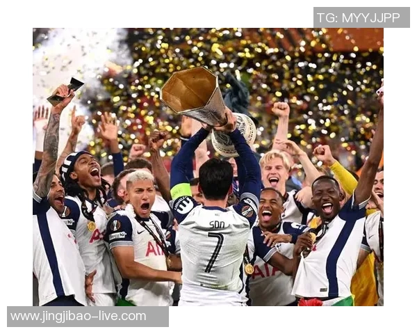 欧联杯精彩对决多特蒙德力克曼城全场沸腾瞬间回顾