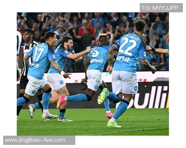 意甲激战那不勒斯狂胜切尔西6比2帽子戏法引发转会热议