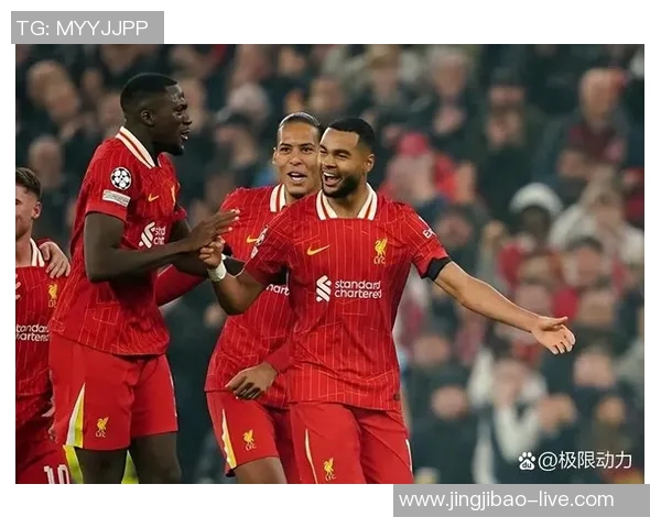 足总杯激战巴萨与尤文图斯0比0平局全场气氛火爆引发热议 足总杯激战巴萨与尤文图斯0比0平局全场气氛火爆引发热议