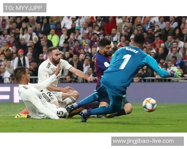 国王杯激战巴萨大胜那不勒斯乌龙球引发全场狂欢与转会猜想