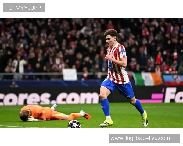 德甲热刺遭巴萨狂扫6-2帽子戏法点燃全场激情瞬间分析